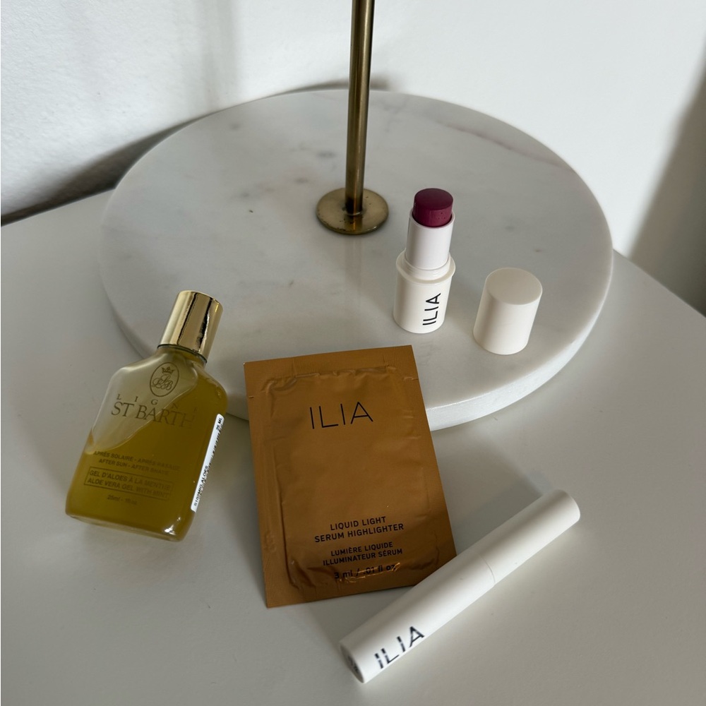 NWT ILIA blush, mascara, highlighter & St Barth